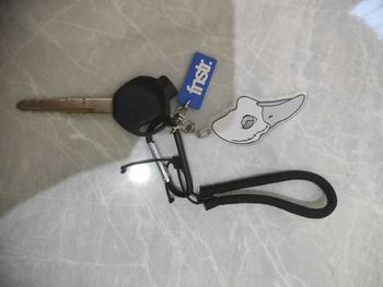 Product Review of Keychain Carabiner Fenster Studio - Keychain Akrilik Skena - Aksesoris Tas Aesthetic Skena from ** 0
