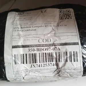 paket 3 bungkus kacang kupas kemasan +-250 gram