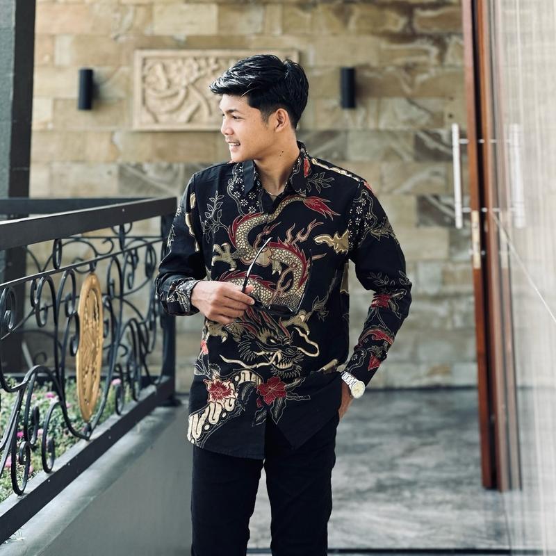 KEMEJA PREMIUM NAGA BUANA BATIK FLORIST 0