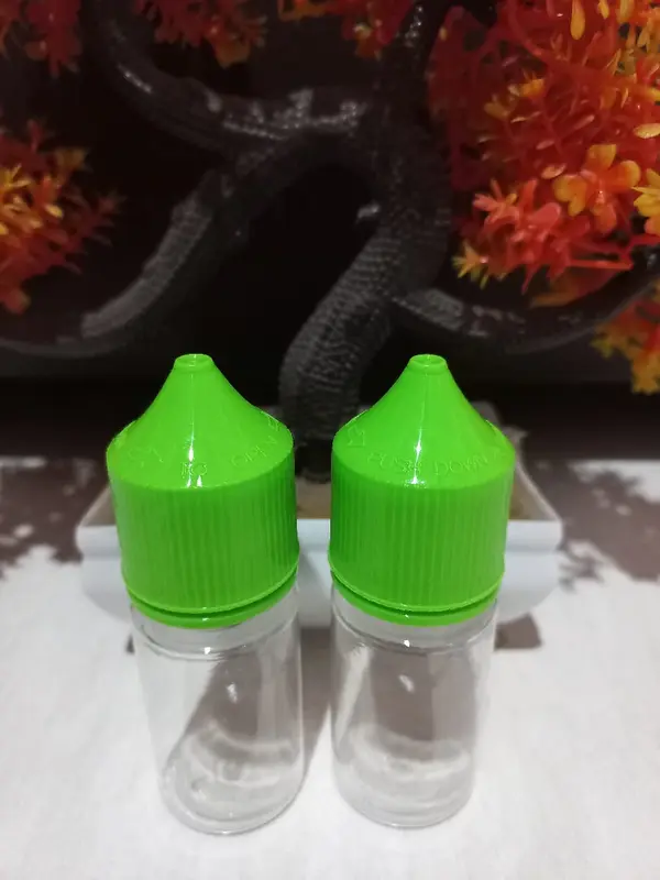 BOTOL CUBBY 30ML WARNA HIJAU COCOK UNTUK ESSEN PANCING DAN VITAMIN 2