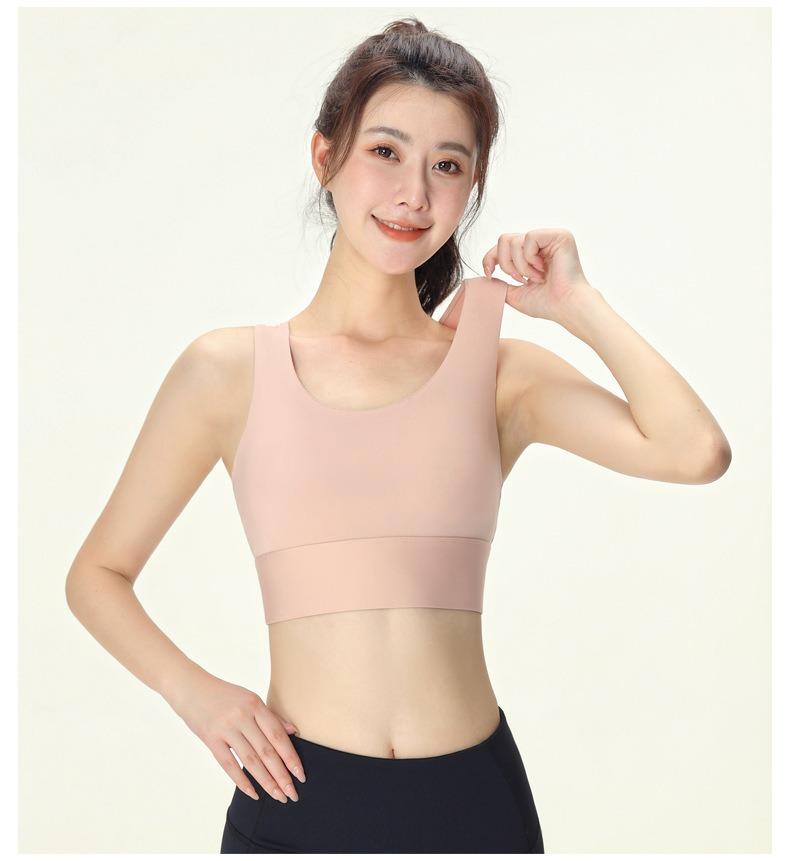 Product Introduction of High-Intensity Sports Bra for Women - Anti-Shock, Moisture-Wicking, Fixed Cups,Stylish Back Design Women's Sports Tank Top 20