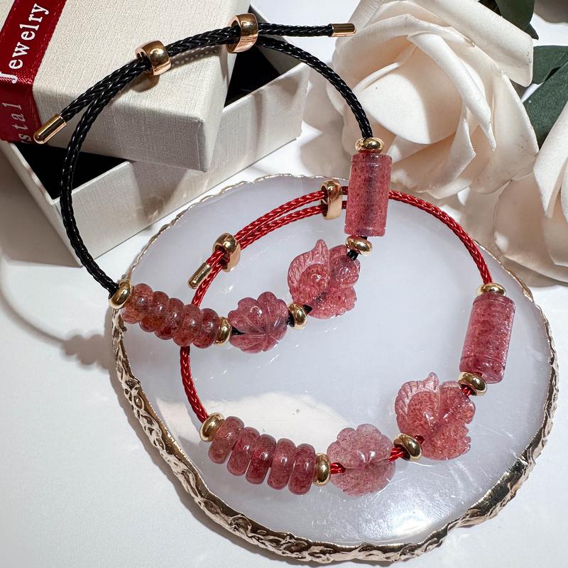  Vòng tay thạch anh dâu hồ ly chúa hồ ly cỏ bốn lá ngũ điếu cầu tài lộc 