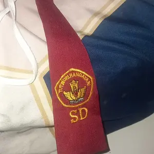 Paketan Topi Sekolah Dasar / Topi SD Dasi Karet Sabuk Kecil Bahan Pekat Jahitan Rapi Harga Terjangkau