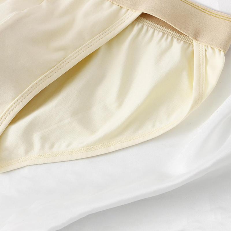 Product Introduction of Quần Lót Nam, Cạp Thường, Màu Trơn Mềm Mại Và Thoáng Khí, Thấm Hút Ẩm, Làm Bằng Bông, Nhanh Khô, Mỏng Và Rộng, Co Giãn, Chống Co Rút, Thích Hợp Làm Đồ Lót Boxer Sịp Quần Boxer Màu Đen Thun Menswear 13