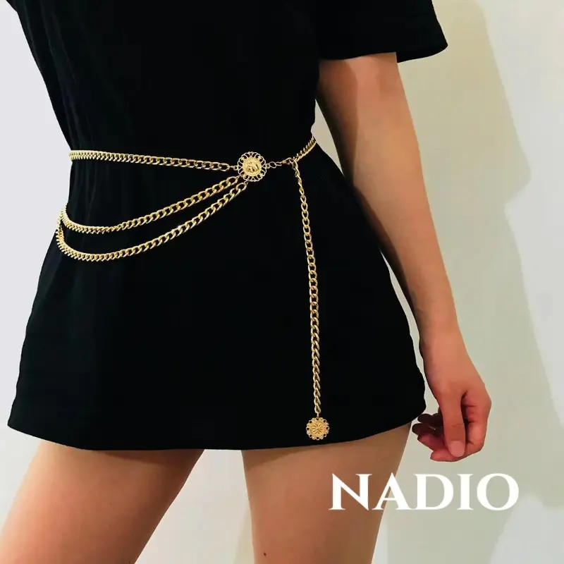 [Nadio] Perhiasan logam campuran rantai badan berbilang lapisan untuk wanita gaya retro kepala patung ratu rantai pinggang ketat B106