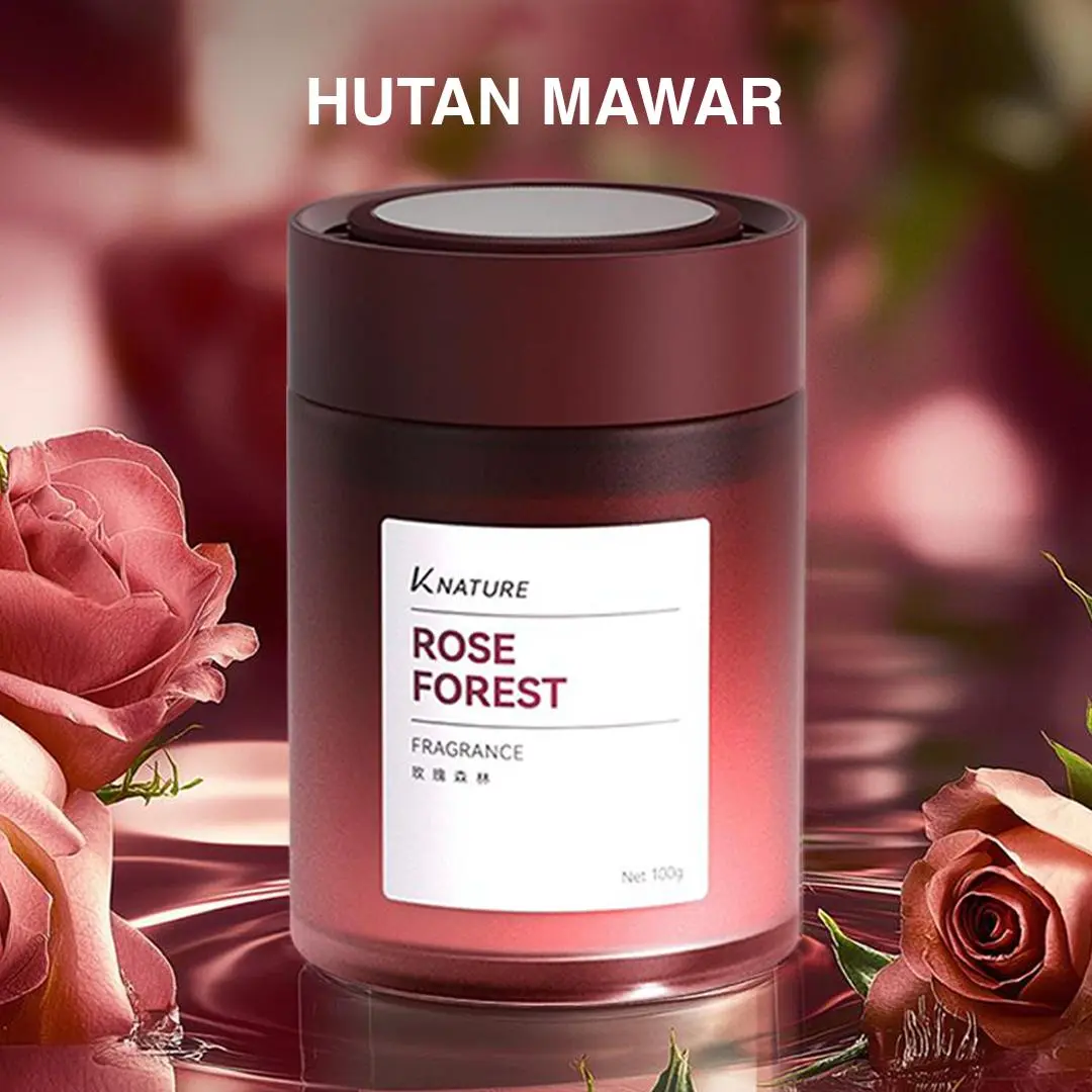 Parfum mobil padat aroma mawar hutan yang lembut alami, menghilangkan bau pengap, bau asap dan bau sisa makanan di kabin kendaraan. Formula ekstrak tumbuhan tanpa kimia berbahaya, aman untuk ibu hamil dan bayi. Aroma bertingkat yang natural,