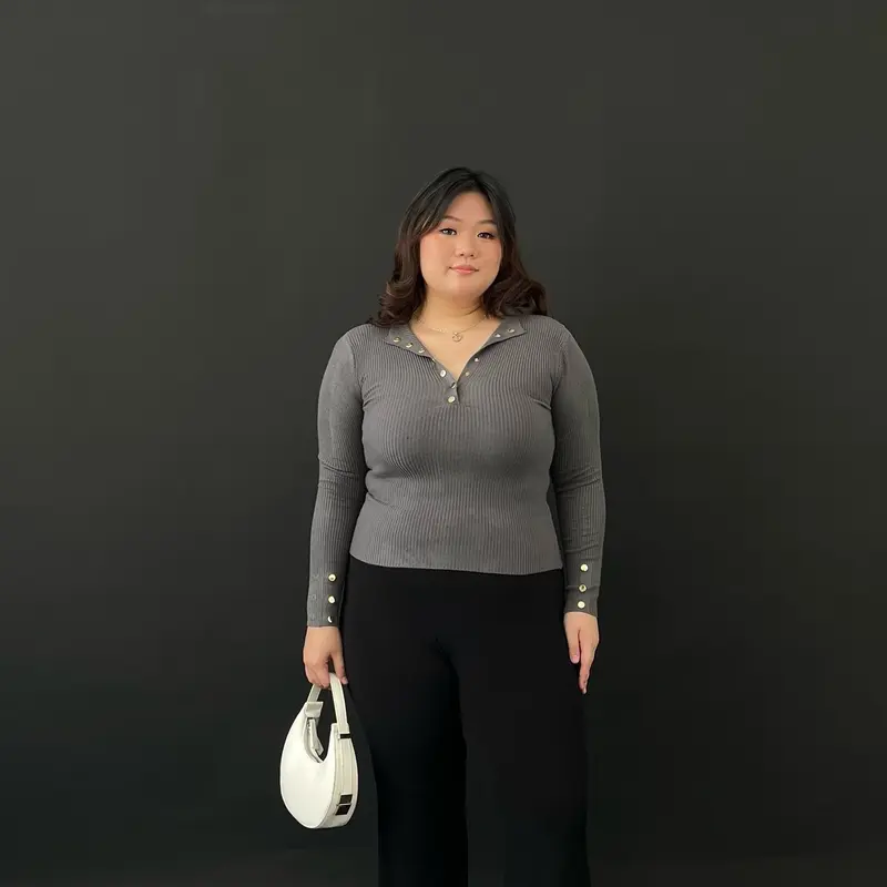 Inaya longsleeve with buttons top 3