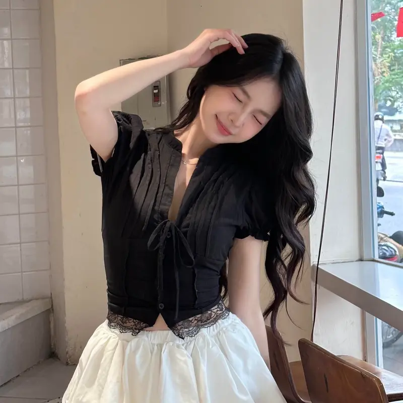 Áo Kiểu Nữ Tay Phồng Xinh Xắn Cổ Tàu Phối Vạt Ren Thắt Dây Nơ Mùa Hè Kimee - KA832 | BigBuy360 - bigbuy360.vn Áo Kiểu Nữ Tay Phồng Xinh Xắn Cổ Tàu Phối Vạt Ren Thắt Dây Nơ Mùa Hè Kimee - KA832 | BigBuy360 - bigbuy360.vn
