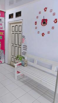Product Review of [PROMO] Jam Dinding Jumbo Karakter Lucu Kartun Hiasan Dinding Unik Anak from s**n 1