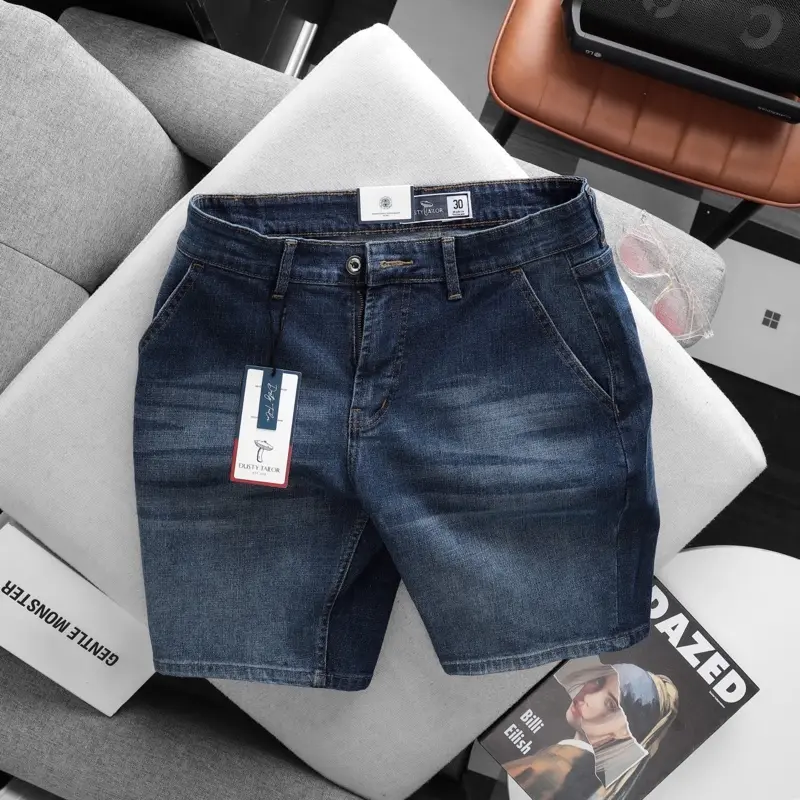 Quần short jean Dusty Tailor co giãn, vải denim dày dặn đã qua xử lí wash mềm, form quần slimfit chuẩn