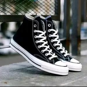 sepatu boot sneaker anak dan dewasa sepatu sekolah fashion
