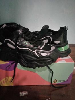 Product Review of SOVELLA Christy Sepatu Sneakers Olahraga Ringan Nyaman Polos Wanita Karet Casual Shoes  Putih  Sport from ✧**𝟕 ** 0