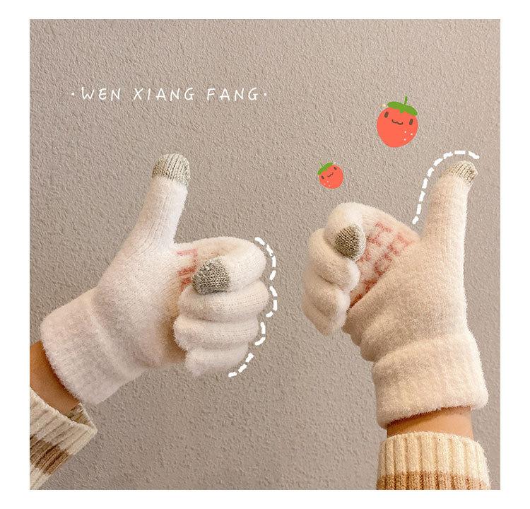 Product Introduction of Ins Winter Strawberry Touch Screen Gloves Warm-Keeping and Cold-Proof Cycling Cute Girl Plush Knitted Five Finger Gloves 1