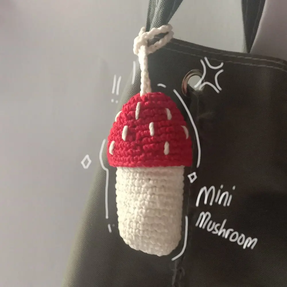pouch uang bentuk jamur lucu bisa di gantung di tas