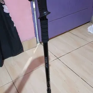 [READY] TrailTop Tracking Pole Lipat Tongkat Gunung Trekking Hiking Dapat Diatur Sesuka Hati 65-135cm Camping Outdoor