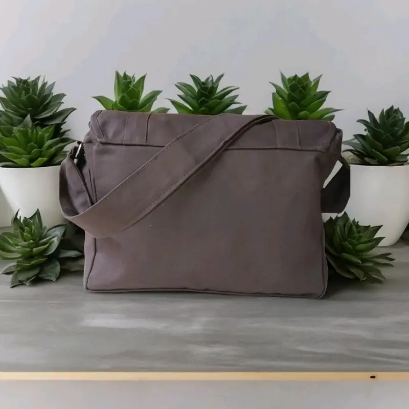 Miqdi Tas Selempang Kuliah Distro Keren Simple Dan Modis Kanvas Pria 4