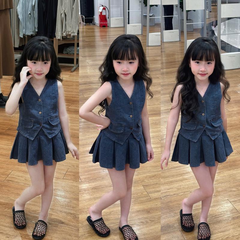 Set áo gile kèm chân váy bò xếp ly cho bé gái mặc đi học, đi chơi,váy jean cho bé,TPKIDS,[M1096]