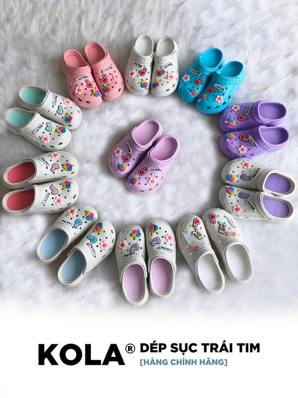 Dép sục nữ KOLA sticker trái tim - nhựa EVA chống trơn trượt size 35-39 - đế cao 5cm phong cách trẻ trung năng động