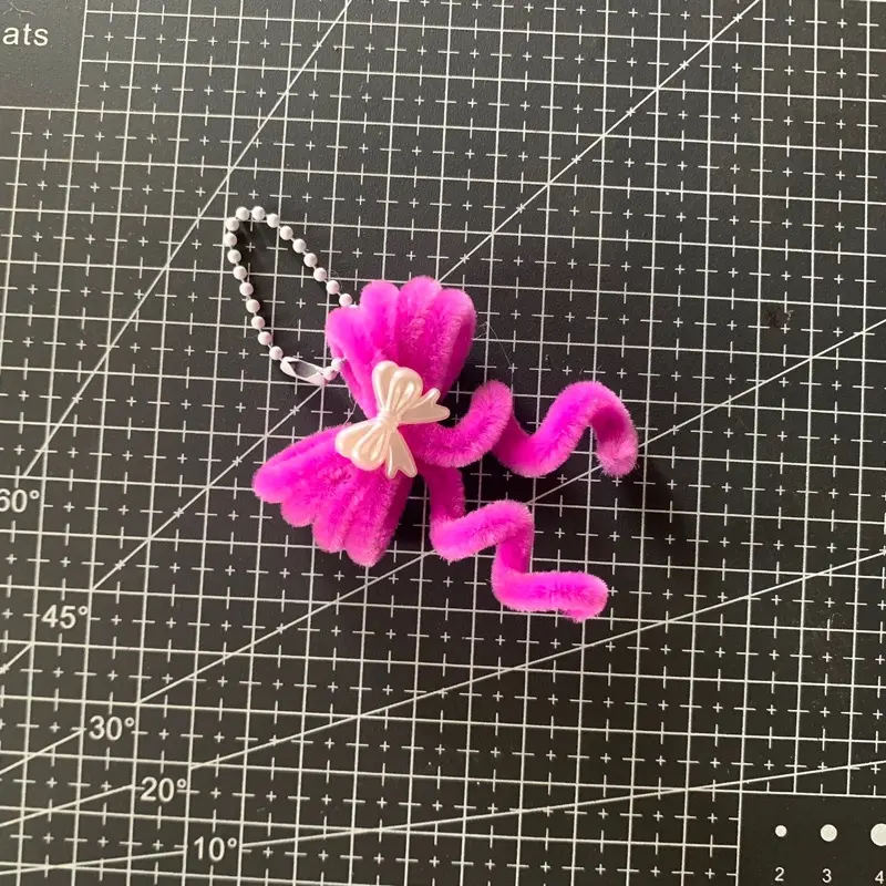 Gantungan Kunci(key chain) Pita dari Kawat Bulu | Ganci inisial 7