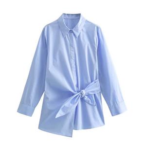 Fashionally asymmetrical knotted women's blouse, casual and versatile double-breasted organza shirt for women.fuji baju garis 。Women's checkered blouse