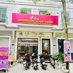 MỸ PHẨM - NƯỚC HOA CHARME