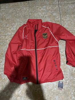 Product Review of Jaket Parasut Vintage trektop Garuda Tangan Panjang timnas Indonesia pria Wanita Original Machiwal Nyaman Santai from O**y o** 0