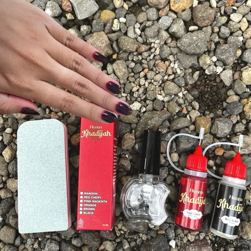 (Dapat 4pcs) Paket lengkap Ombre Henna Khadijah Nail Buffer Vitamin kuku 0
