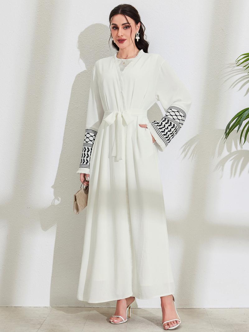 Product Introduction of Trang Phục Hồi Giáo, Thanh Lịch, Có Túi, Kiểu Áo Cardigan, Thêu, Màu Tương Phản, Có Thắt Lưng, Kiểu Áo Choàng 2