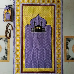 Sajadah Traveling Katun Motif Pilihan Warna Nyaman Dipakai Sehari-hari untuk Ibadah