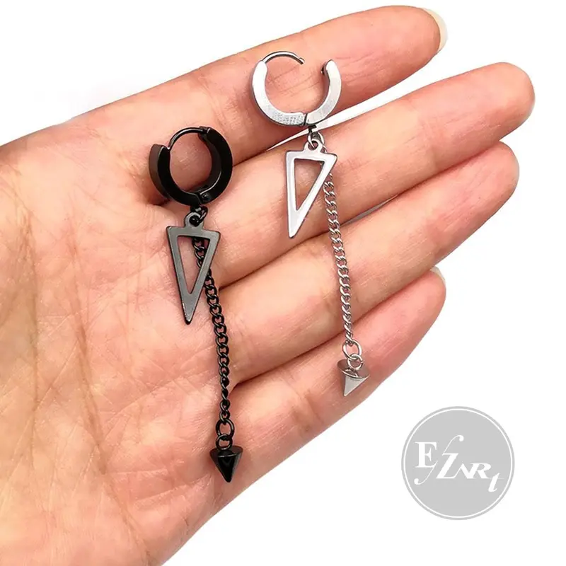 1Pc EZ-AAG ANTING KOREA JEPIT / TUSUK SEGITIGA SPIKE TRIANGLE SILVER STAINLESS STEEL PRIA WANITA KPOP PUNK ROCK 4