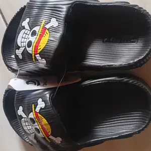 Sendal Slip-On Anak OP Hitam Putih Terbaru dan Termurah