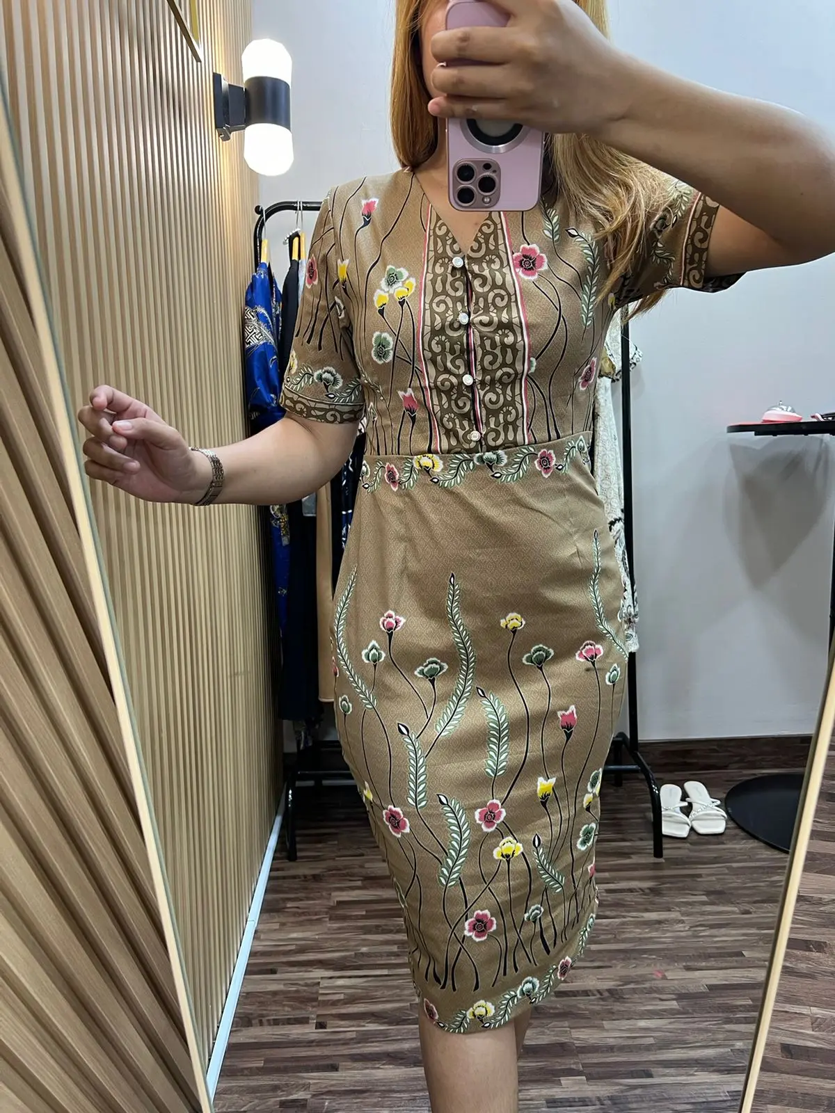 ALTHREE Clothing - ADELINE Dress Katun Stretch Batik Kancing Aktif Printing