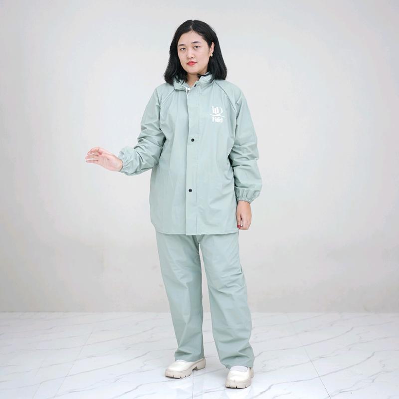 jas hujan setelan jaket celana pria wanita bahan pvc karet anti air waterproof termurah by HILD raincoat original cocok dipakai berkendara disaat musim hujan 2