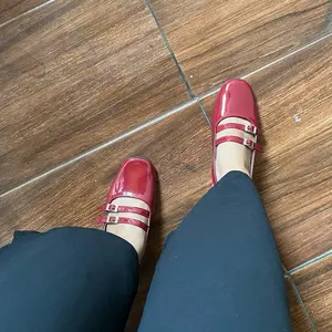 Alea Sepatu Mary Jane Wanita