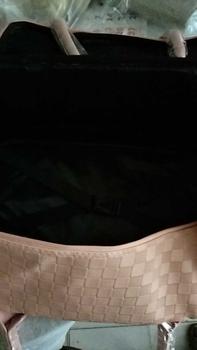 Product Review of DEVILA LUXURY NUDE PINK BOXES WATERPROOF TRAVEL BAG MEDIUM SIZE - Tas Koper Motif Kotak Mewah Murah Perempuan Mudik from M**x 0