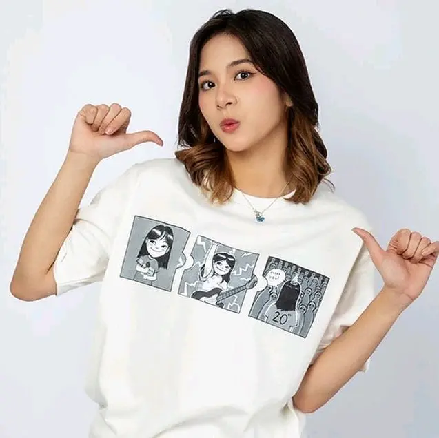 Kaos JKT48 Birthday Zee 2024 T-shirt Wanita Distro Premium- Putih 1
