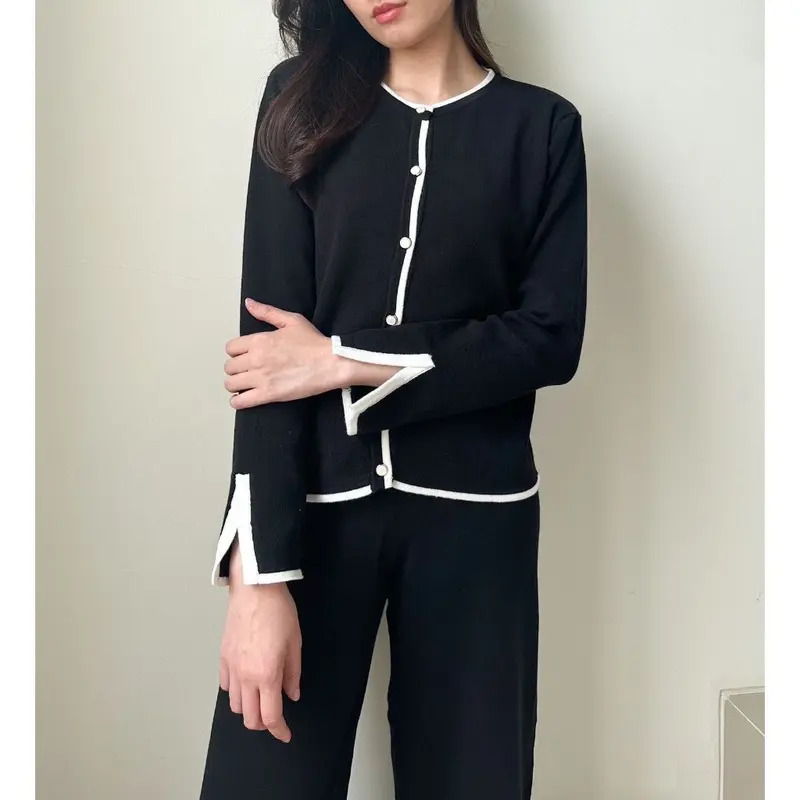 Kevia Cardigan Top Knitwear Baju  Atasan Outer Rajut wanita Sweater  Basic Crop lengan panjang Oversize 1