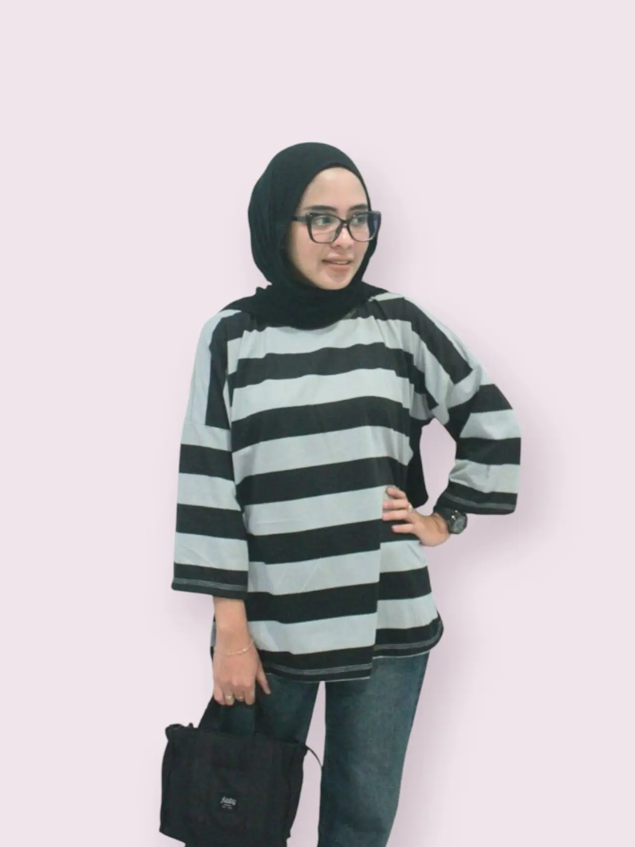 Flavio Kaos Oversize wanita Motif Salur Stripe Tangan Panjang Atasan Wanita Lembut Nyaman Salur Besar Hitam Abu ootd  kaos  berhijab baju  wanita kaos  wanita baju  kaos  lengan  panjang  wanita Tshirt baju  atasan