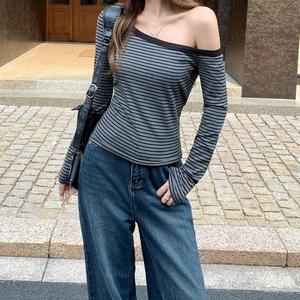 Women's Striped Colorblock Asymmetrical Shoulder Long Sleeve Top, Fall New One-Shoulder Crop Layering Tee 3694# Shirts Womenswear Lingerie Casual