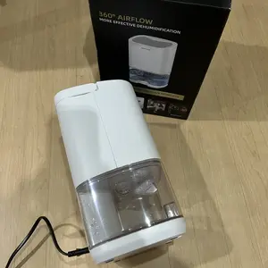 Tixx Dehumidifier Penghilang Lembab 3 in 1 - Atasi Jamur & Bau Apek, Keringkan Pakaian, Udara Segar dengan Ion Negatif & Aromaterapi. Kapasitas Besar 2.5L, Auto Stop + Alarm, Hemat Listrik (65W). Cocok Hadapi Musim Hujan & Siapkan Rumah Sambut Lebaran!