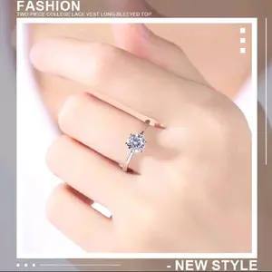 Cincin Titanium Wanita Anti Karat Gold Dan Silver Dengan Diamon Cantik Elegan Model Terbaru Tahan Lama