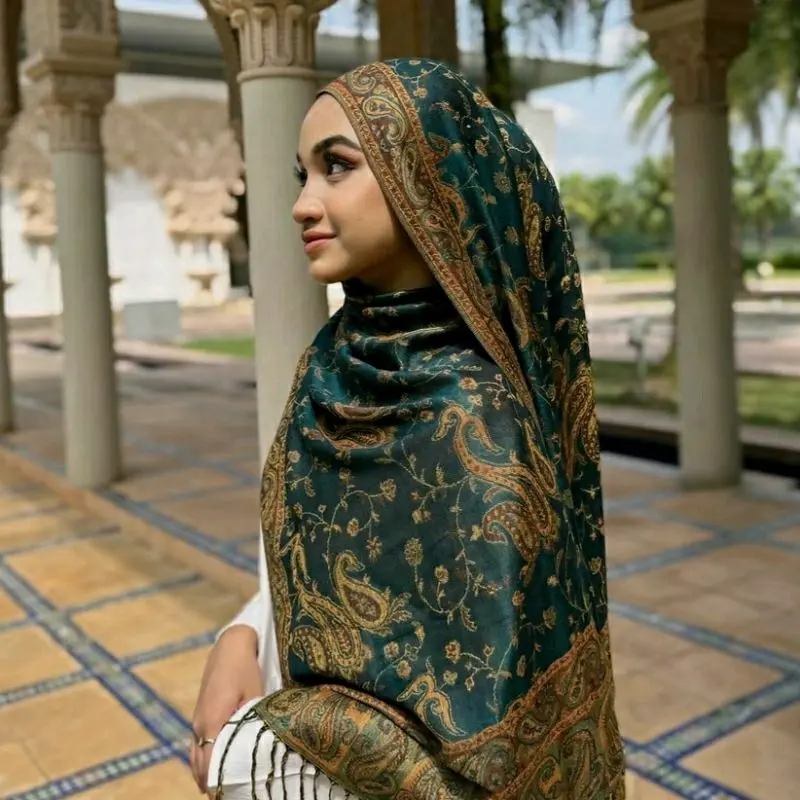 Bottle Cleaner Brush Detail