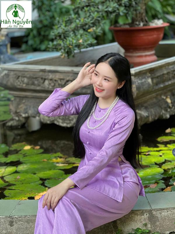 Hân Nguyễn Áo Bà Ba - B.A143 - Bộ Áo Bà Ba Gấm Vân Xước ( QUẦN GẤM XƯỚC ) Cổ Tròn Nút Bọc Dây Kéo