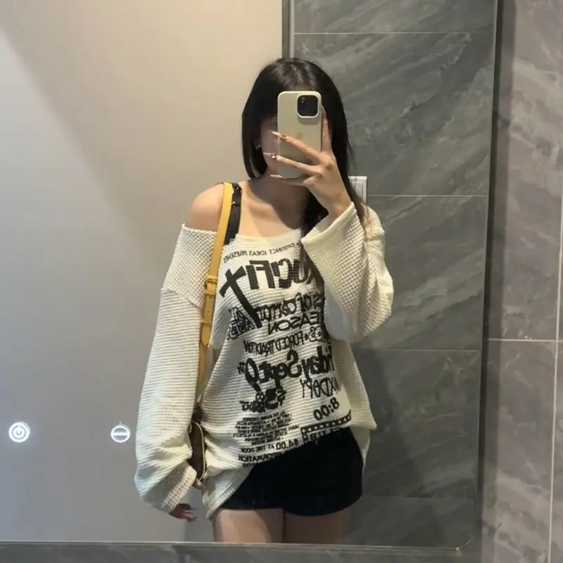 【Ready】Pola huruf Amerika di bahu terbuka, kaos lengan panjang putih/atasan longgar, ramping dan bernapas gaya baru 4