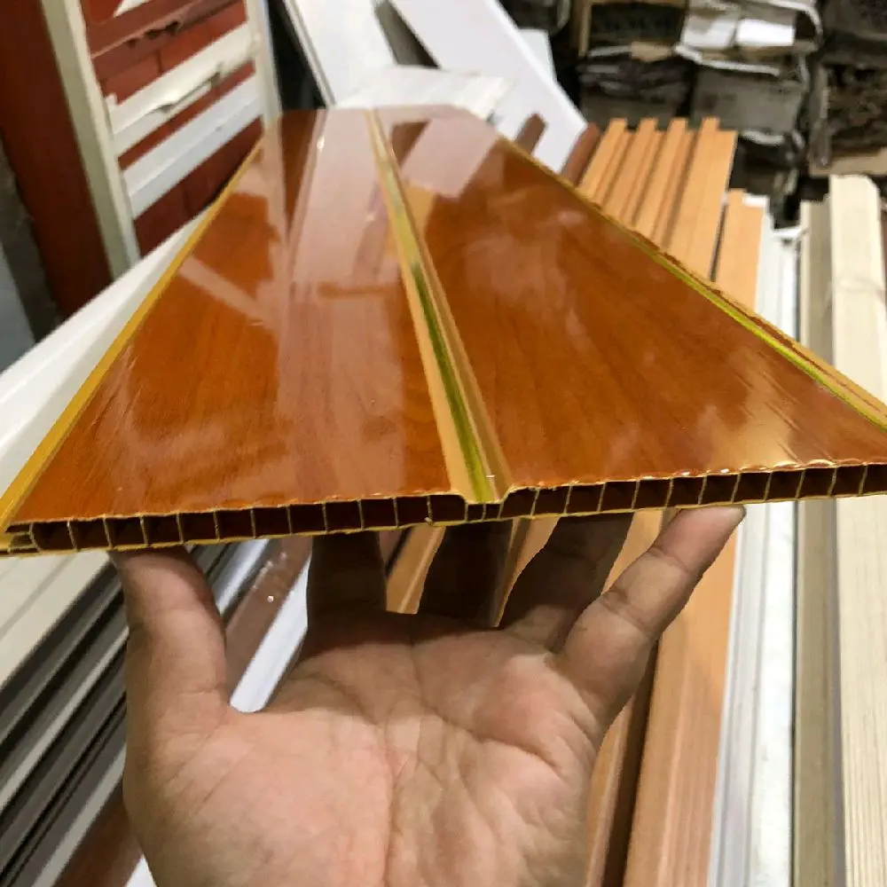 plafon pvc coklat motif serat kayu nat gold glossy SN 717