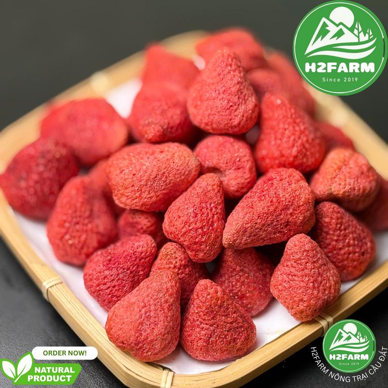   Tặn.g 50g SC    200G Dâu Tây Sấy Thăng Hoa - H2farm - Ăn Vặt Food - Snack Food 