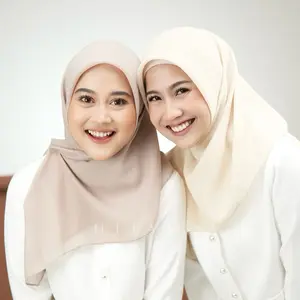 HIJABQA - Plain Square Hijab Segiempat Polos Poton