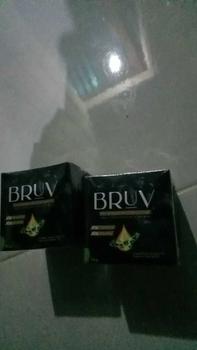 Product Review of BRUV Brightening and Acne Soap 6pcs - Sabun Bruv Sabun Pembersih Wajah Pria Pencerah Wajah Pria Menghilangkan Jerawat Pencerah Muka Laki Laki Wajah Kusam Muka Berminyak Bruv Original from u**7 0