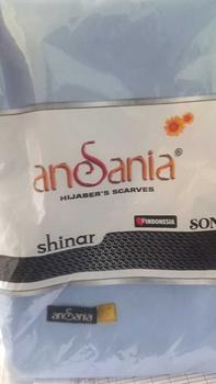 Product Review of segi empat shinar glamor 110x110 cm Jilbab from a**s 0