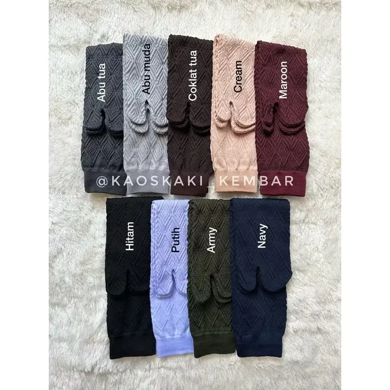 Kaos Kaki Emboss Bahan Polyester